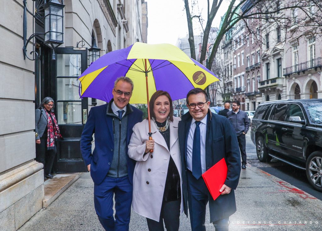 (De izq. a der.) Juan Pardinas, Xóchitl Gálvez e Ildefonso Guajardo de gira en Nueva York. 